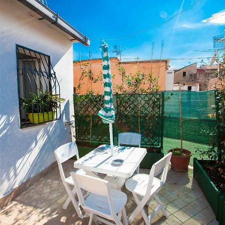Terrazza Del Santo 2,0 - La Terrazza Nel Cuore Di Napoli Luaran gambar